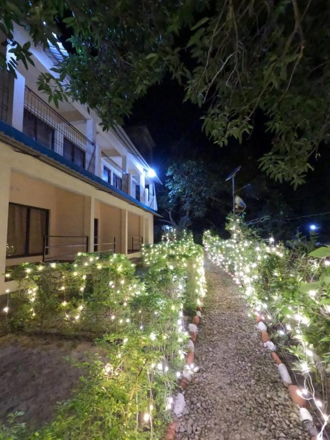 Shekhar Corbett Safari Camp, Hotel Resort , Near Kosi River, Khulbe Garden, Dhikuli, Jim Corbett Park, Ramnagar, Nainital, Uttrakhand Garjia Zewnętrze zdjęcie